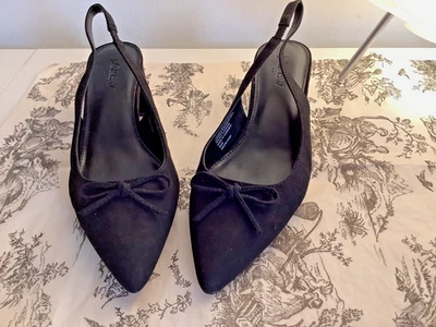 Новый JCrew заводской слинга бант каблуки черный искусственной замши вкратце носок BJ253 размер 7,5 - Изображение 1 из 4