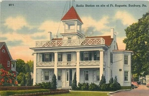 1945 Sunbury Pennsylvania Radio Station Ft. Augustina  linen Postcard 24-9857 - Picture 1 of 2