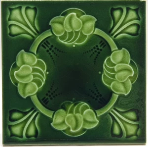 Antique Fireplace Tile Green Floral Moulded Majolica Design Richards C1907 AE8 - Picture 1 of 3