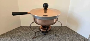 Mid Century Copper Chafing Dish / Burner Warmer with Lid-Buffet Server - Picture 1 of 9