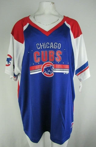 Chicago Cubs MLB Majestic Women's Plus Size V-Neck T-Shirt Cover