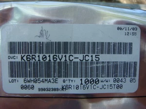 UN CARRETE SELLADO (1000 piezas) K6R1016V1C-JC15 16Kx16 / 3.3V SRAM's - NUEVO y SIN USAR - Imagen 1 de 12