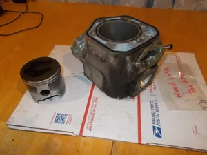 2005 SKI DOO SUMMIT 800 ENGINE CYLINDER WITH PISTON-ROD BEARING-ROD - Picture 1 of 11