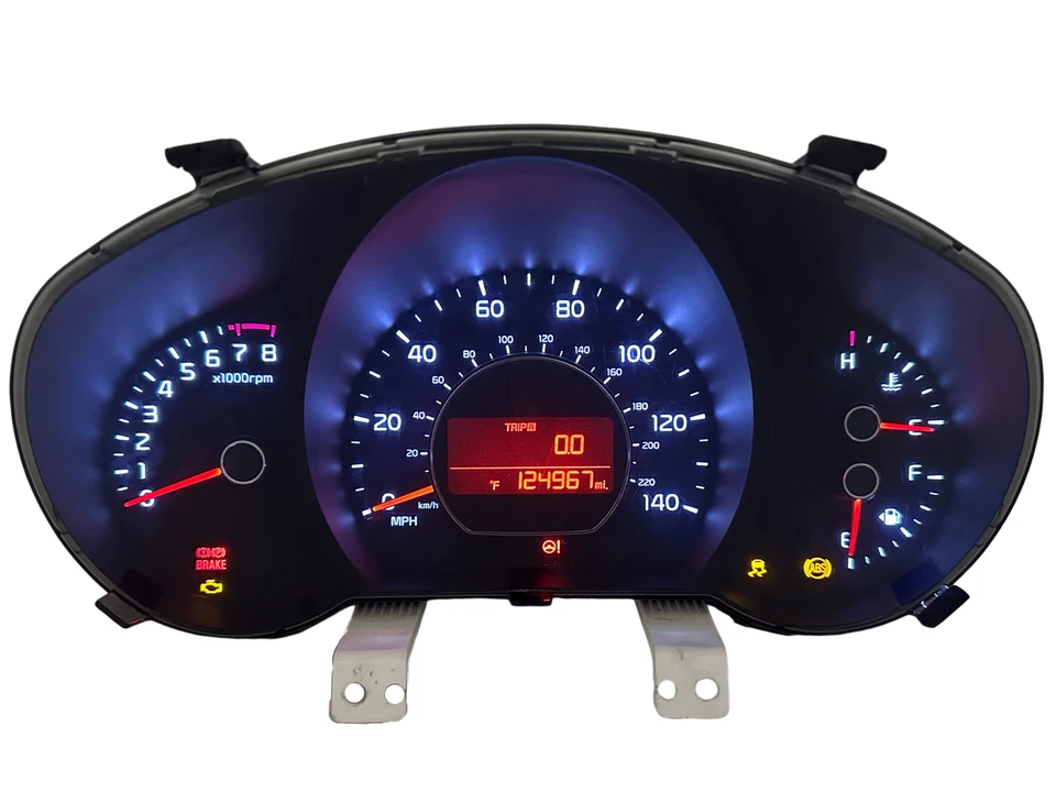 Cuadro de instrumentos velocímetro tablero 2014 y 15 Kia Soul 2,0 L 124.967 millas Foto 1 de 4