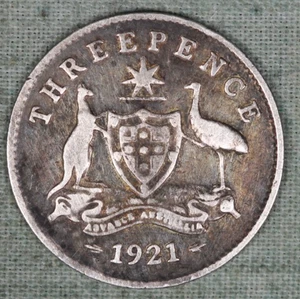 1921 (m) Australia 3 Pence - George V ~ Scarce ~ 99 ¢ Tracked shipping - Picture 1 of 2
