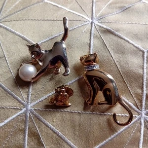 3 X Gold Tone Cat Brooch Bundle - Picture 1 of 7