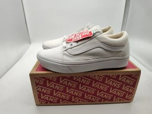 Vans-Comfycush Old Skool-White-Unisex Kids Shoes-Sneakers-Boys 3.5/ Girls 5- NEW - Picture 1 of 13