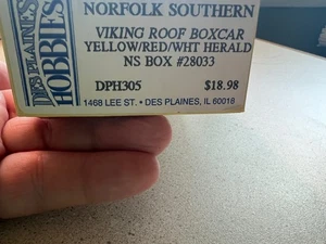 HO Red Caboose Des Plaines Hobbies NS Boxcar #28033 DPH 305 Kit OB - Picture 1 of 8