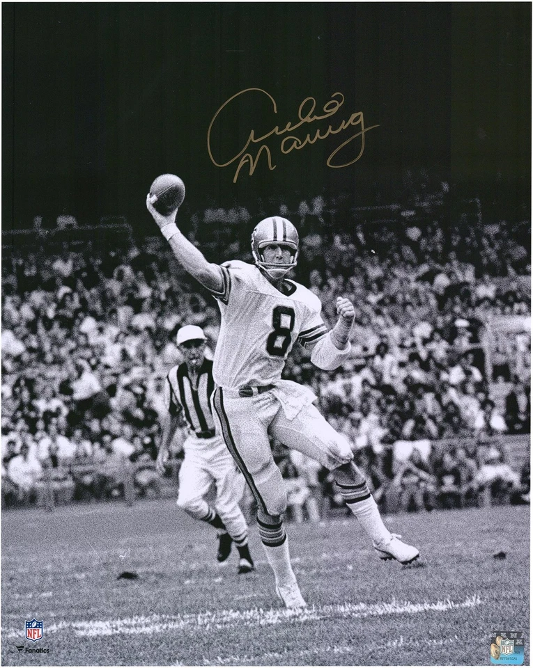 Fotografía de paso firmada por Archie Manning New Orleans Saints 16x20 en blanco y negro Foto 1 de 1