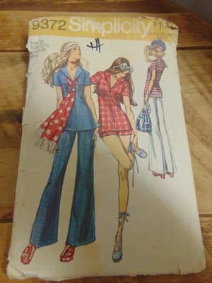 Simplicity Shorts, Bell Bottom Pants, Tunic Sz 10 Pattern #9372 Vtg 1971 UC - Image 1 of 2