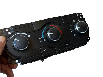 Chrysler 300 Charger 2008-2010 aire acondicionado calefacción unidad de control de clima P55111871AD OEM Foto 1 de 4