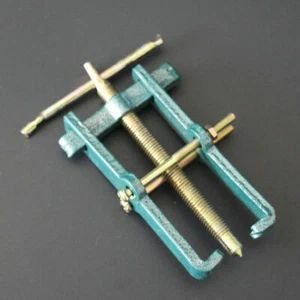 3inch 2 Jaw Gear Puller Mechanic Bearing Steering Wheel Remove Extractor Tool×1 - Picture 1 of 7
