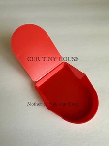 TUPPERWARE Bolsa de Té Exprimidor Soporte Descanso Clásico Ayudante para la Hora del Té Naranja Rojo Nuevo de Lote Antiguo - Imagen 1 de 4