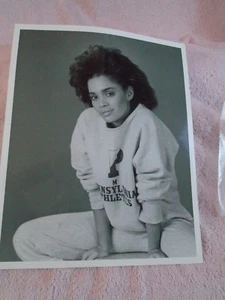 Black & White Photo of Lisa Bonet 8" X 10" - Picture 1 of 4