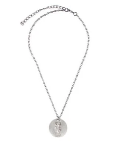 Doctor Who Don't Blink Weeping Angels Circle Pendant Necklace - Picture 1 of 1