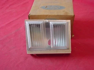 1977 1978 Ford Pinto NOS RH FRONT PARKING LAMP ASSEMBLY D7FZ-13200-A - Picture 1 of 9