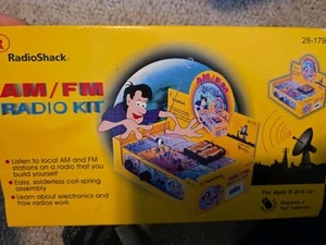Vintage Radio Shack AM/FM Radio Kit 28-179 New In Box Rare - Picture 1 of 3