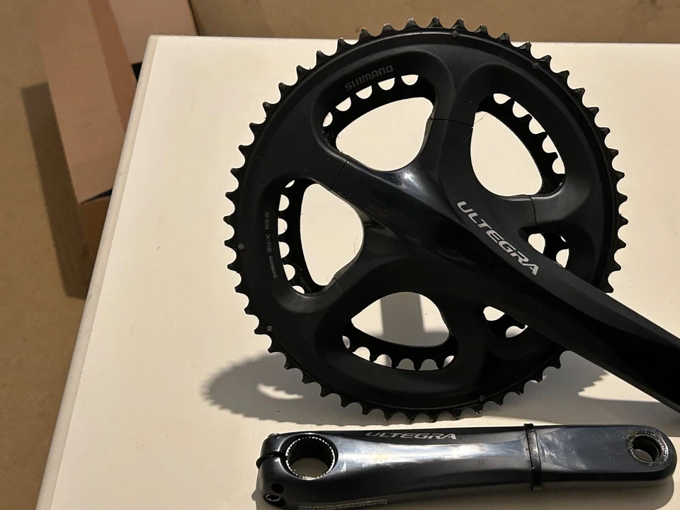 Catena doppia bici da strada Shimano Ultegra FC-6700 172,5mm 53/39t 10 velocità - Immagine 1 di 1