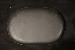 10" x 7" Back Rest Sissy Bar Pad For Harley Dyna Sportster Softail Touring FLST - Picture 1 of 2