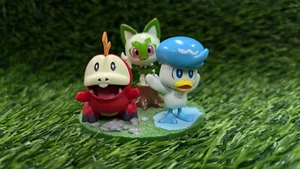 2022 Pokemon Scarlet and Violet Promo Nintendo Switch Pre Order Figure - Open - Picture 1 of 3