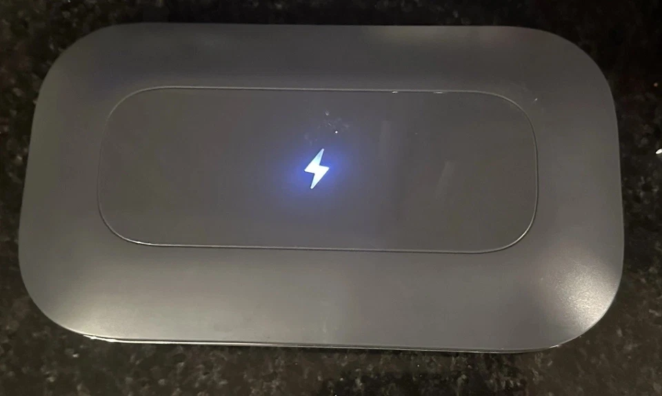 Smartphone PhoneSoap Pro UV desinfetante e carregador – Cinza – com cabo de alimentação - Imagem 1 de 4