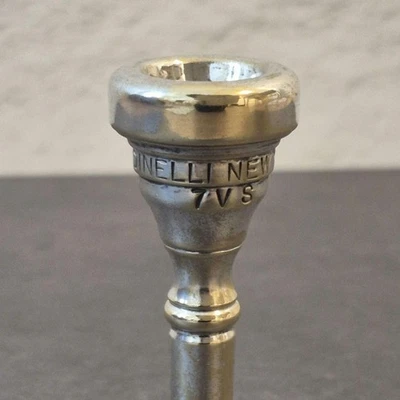 Boquilla corneta vintage Giardinelli 7VS Foto 1 de 4