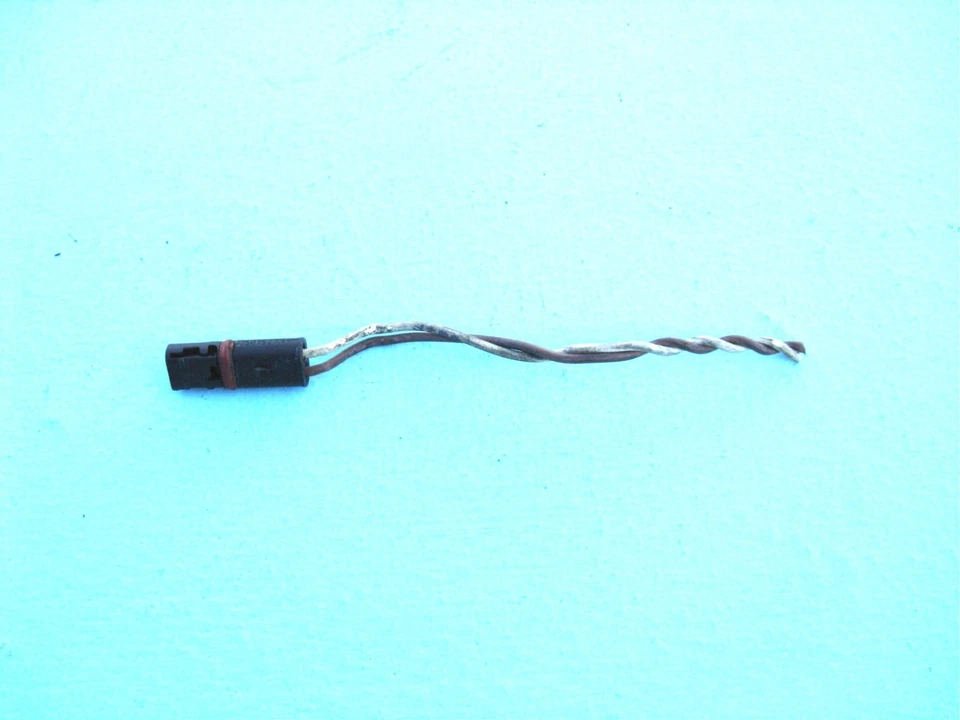 07-11 INYECTOR COMBUSTIBLE BMW N54 135I 335I 535I 740I X6 13537585261-12 ENCHUFE P249 Foto 1 de 1