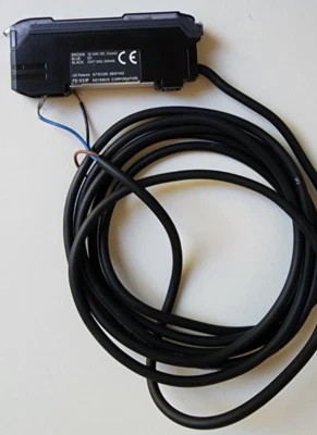 Keyence / FS-V31P / General Purpose Digital Laser Sensor - Image 1 of 4