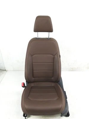 Volkswagen Passat SE 2020-2022 asiento del conductor delantero izquierdo - marrón *cuero sintético Foto 1 de 4