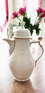 Rosenthal Sanssouci weiss mit feinem Goldrand Kaffeekanne Kanne mit Deckel - Picture 1 of 3