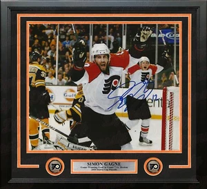Simon Gagne Flyers GWG Game 7 Autographed 8x10 Framed Photo JSA PSA Pass - Picture 1 of 1