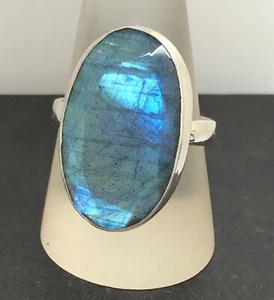 faceted labradorite oval ring, solid Sterling Silver, UK Size V. Large size. New - Picture 1 of 16