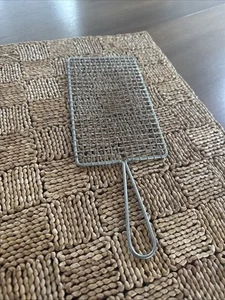 Vtg Safety Grater Kitchen Utensil 8"x4.5" Wire Metal Stuman Co Phil. Pa USA - Picture 1 of 6