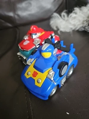 2 Transformers Rescue Bots Academy Vehicles Pull Back Cars Whirl Heatwave - Image 1 of 3