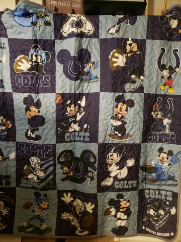 Mickey Mouse Indianapolis Colts Quilt Cover