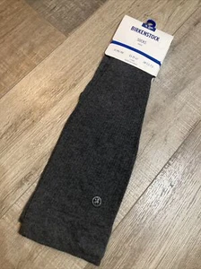 New Birkenstock Mens Solid Black Support Sole Socks US M6-M8 EU 39-41 UK 5.5-7.5 - Picture 1 of 3