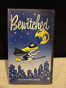 BEWITCHED Collectors Edition VHS 4 Episodes SECRETS - Foto 1 di 7