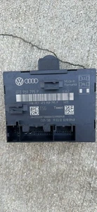 AUDI Q7 DRIVERS SIDE REAR DOOR CONTROL MODULE 4F0959795P - Picture 1 of 2