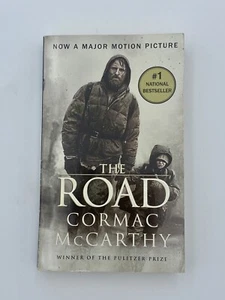 The Road (Movie Tie-in Edition 2009) (Vintage International) by Cormac McCarthy - Imagen 1 de 2