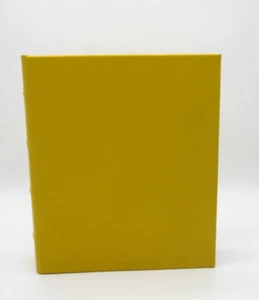 Photo Album 8x9 Ring Binder Leather Cover 72 Clear Pockets Graphic Image Yellow - Picture 1 of 10