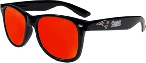 NFL New England Patriots Retro Wayfarer Mirror Lens Sunglasses - Picture 1 of 1