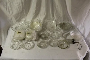 Piezas de candelabro de cristal, tamaños diferentes, Bobeches, antiguo y nuevo # 115 - Imagen 1 de 6