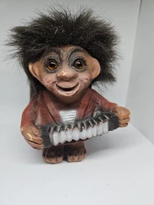 NyForm Troll Playing Accordion No 709 No - Picture 1 of 5