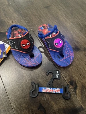 Light Up Spider-Man Toddler Boys Backstrap Flip Flop Sandals Size 7/8 NEW - Image 1 of 4