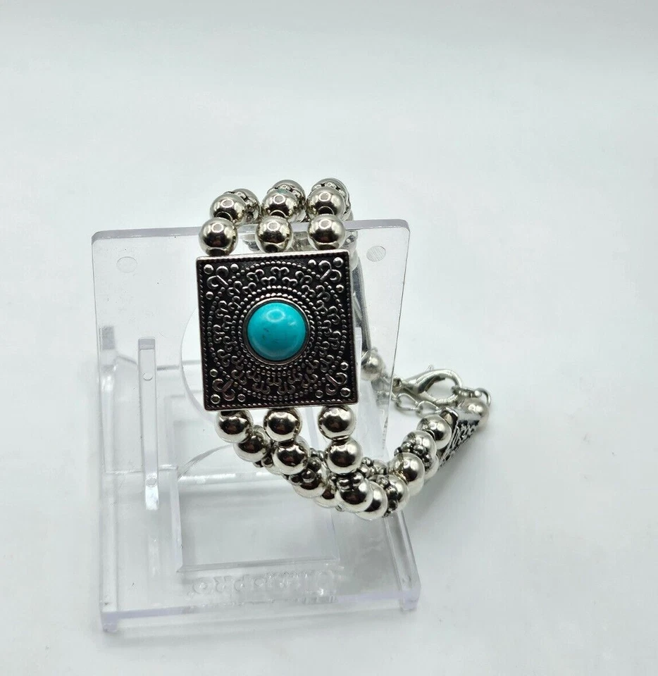 PULSEIRA "Pedra do Solstício" Paparazzi JÓIAS Pedra Turquesa FRISADA Tom Prata - Imagem 1 de 4