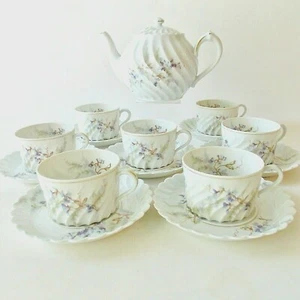 HAVILAND LIMOGES ORSAY TEEKANNE & SIEBEN TASSEN UNTERTASSEN SET LAVENDEL LILA WEISS - Bild 1 von 12