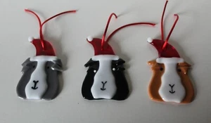 Guinea pig Christmas tree decoration. Hand made in kiln fired (fused ) glass. - Picture 1 of 11
