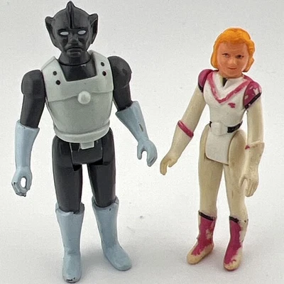 Vintage Voltron Panosh Place Skull Scavenger & Princess Allura Figures 1984 Lot - Image 1 of 4