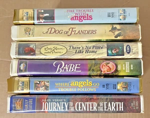 Lot of 6 Classic Family Friendly VHS Movies in Clam Shell - See Description - Picture 1 of 3