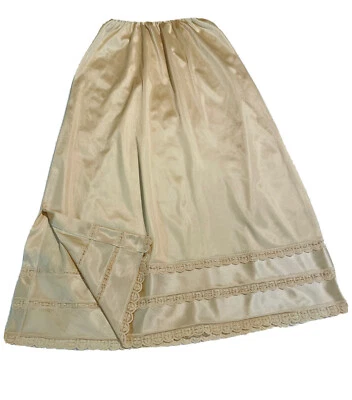 Sears Doesn't Slip Medio Deslizante Pequeño Desnudo Beige Anti Adherencia De Colección Foto 1 de 4